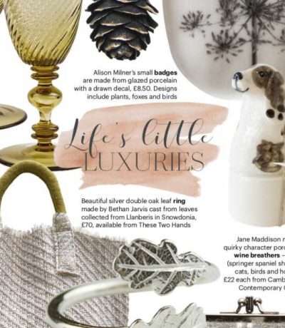 Oak leaf ring in Dec 2021 Country Living magazine