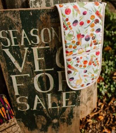busy veg oven gloves