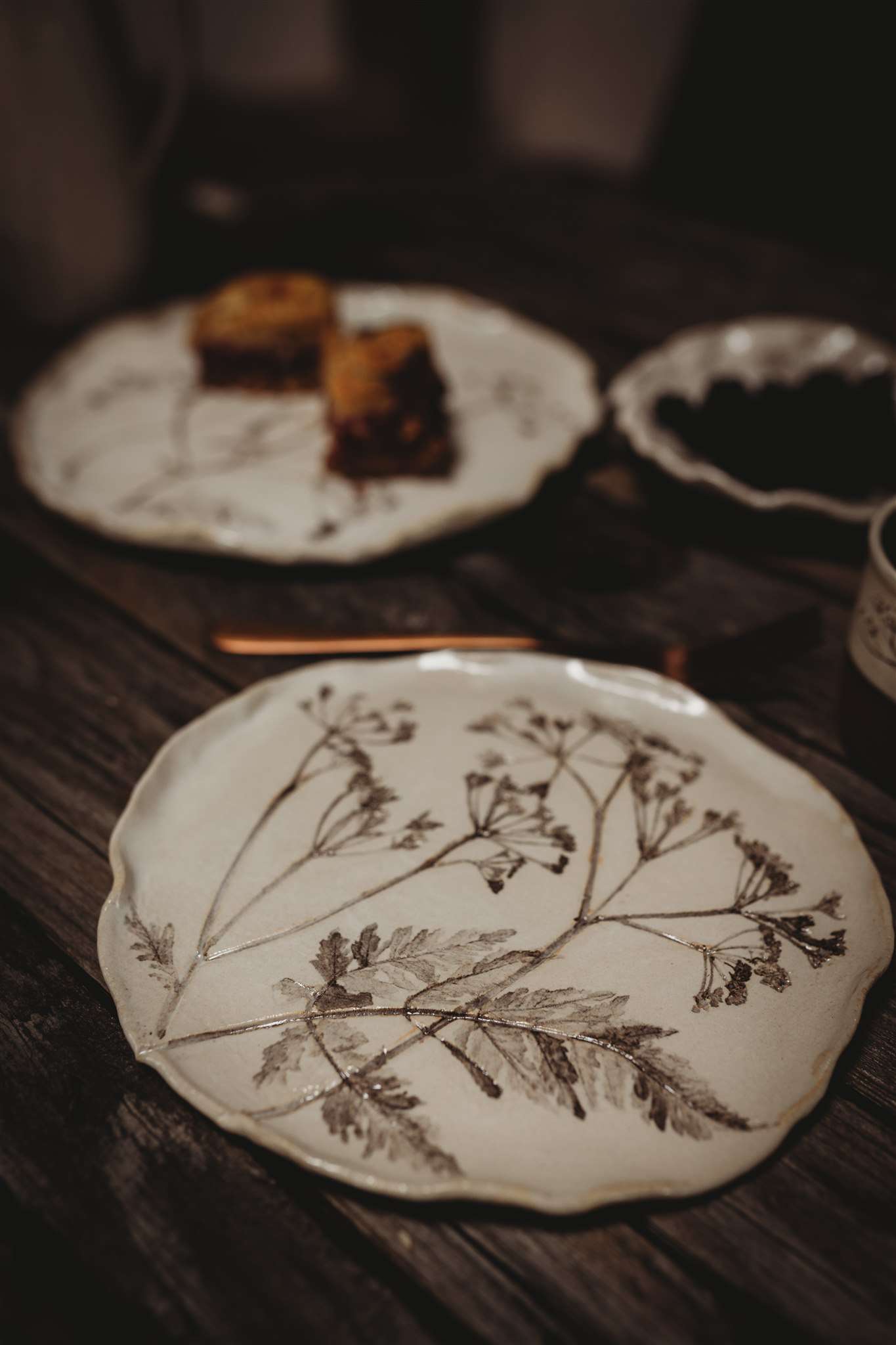 cow parsley side plate main
