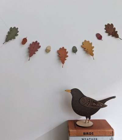 hanging oak leaves and acorns