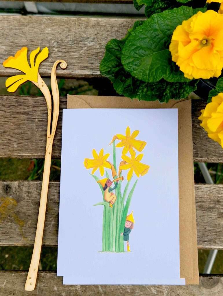 hiding in daffodils card