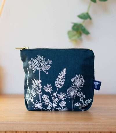 linen pouch navy