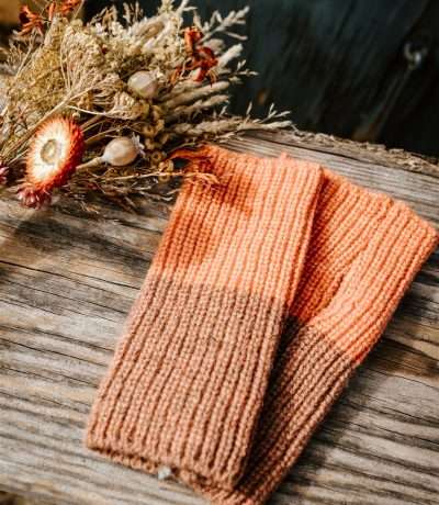 madder root mitts
