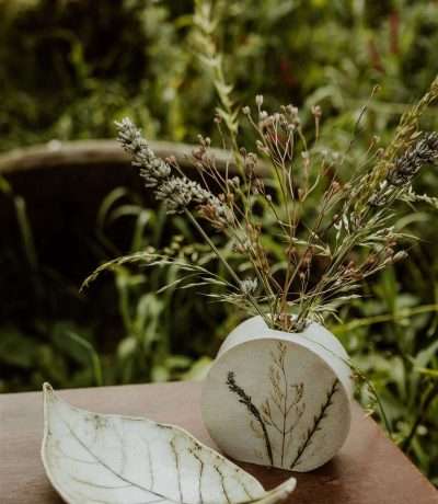 leaf dish with vase