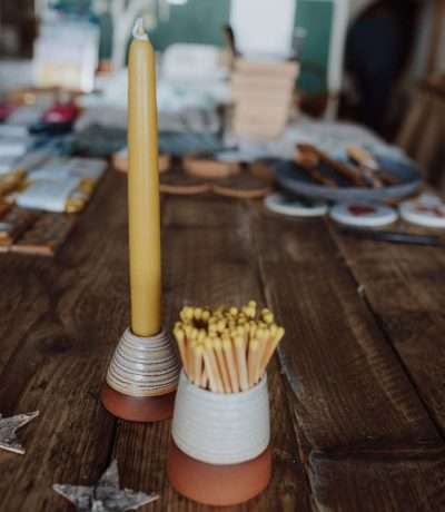 match pot with candle holder