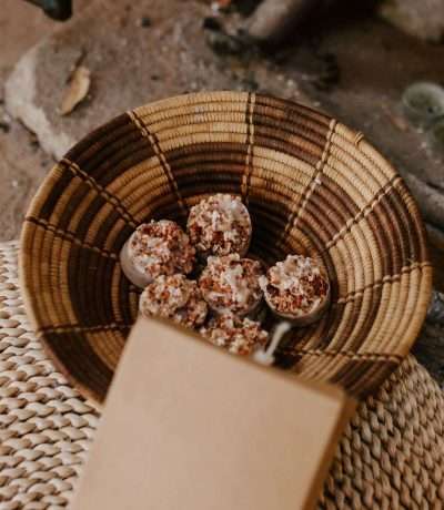 Natural waste wood firelighters