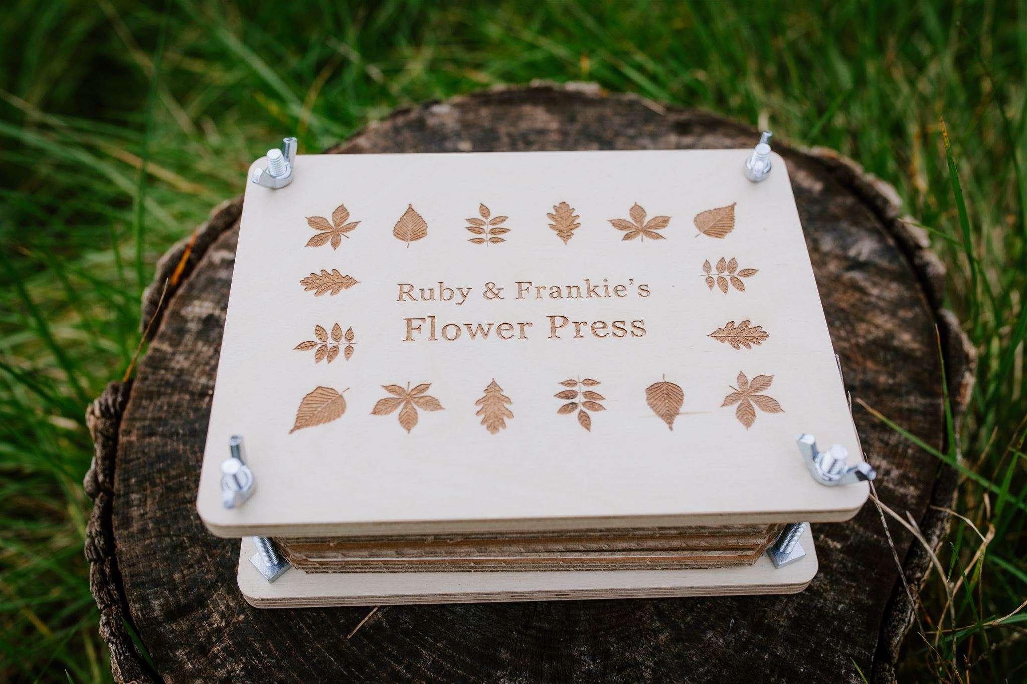 Personalised flower press 2 names