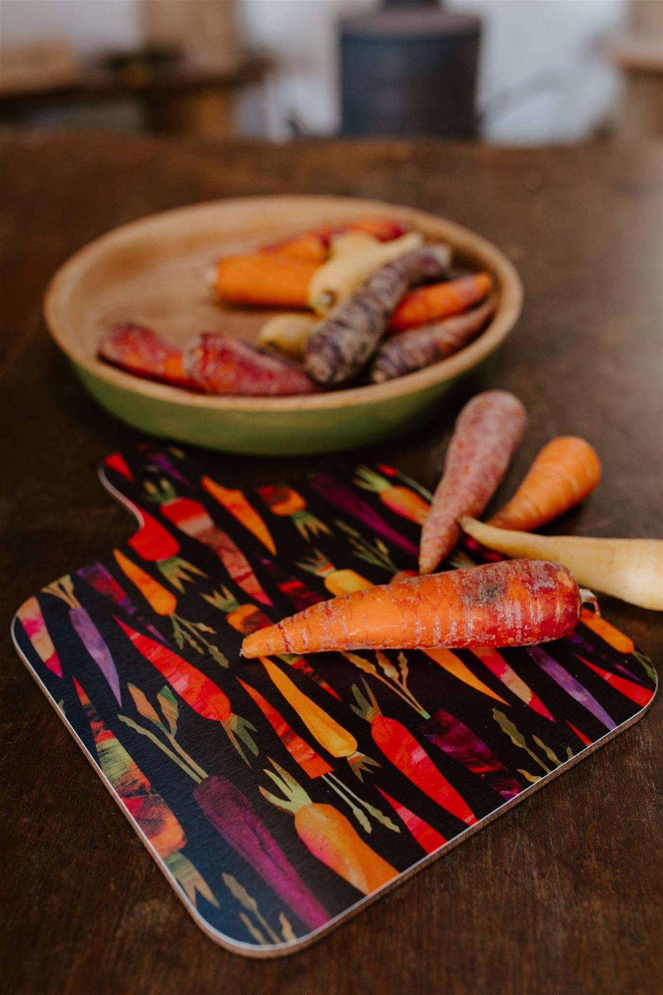 Rainbow carrots mini chopping board