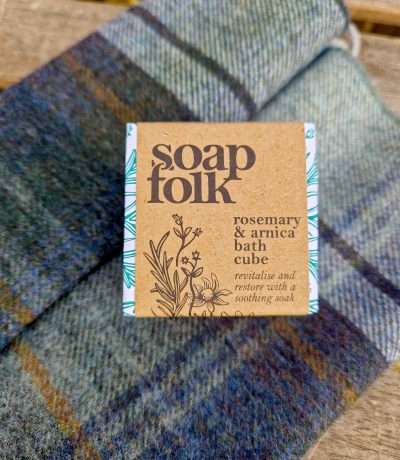 rosemary and arnica bath cube