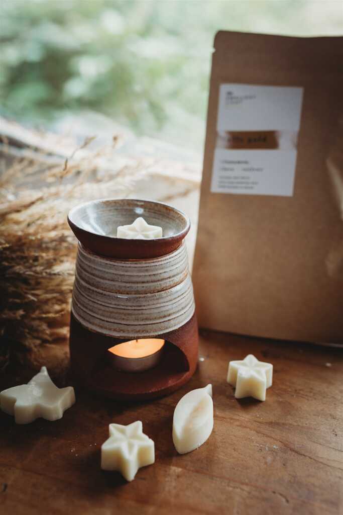 smallest light falls gold wax melts
