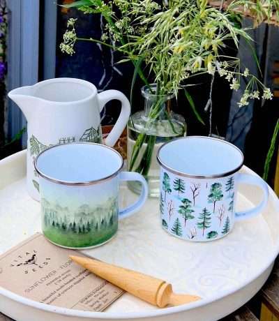 woodland enamel mugs further back